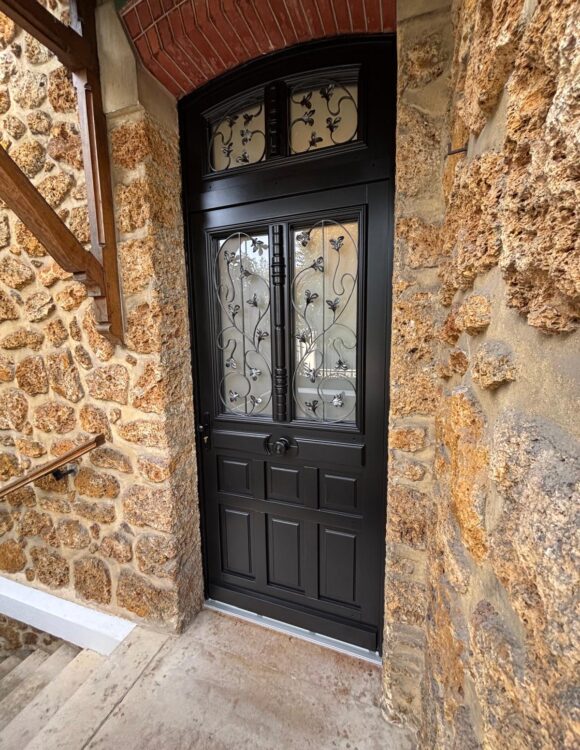 PORTE BOIS SUR MESURE SAINT MAUR NOIR EXT PORTE BOIS SUR MESURE SAINT MAUR NOIR EXT